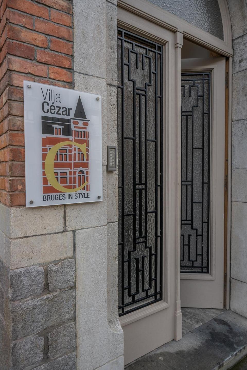 Villa Cezar - Big House At The Center Of Bruges - Free Parking Экстерьер фото